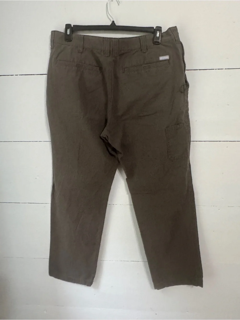 Columbia Men's Olive Green Chino Pants